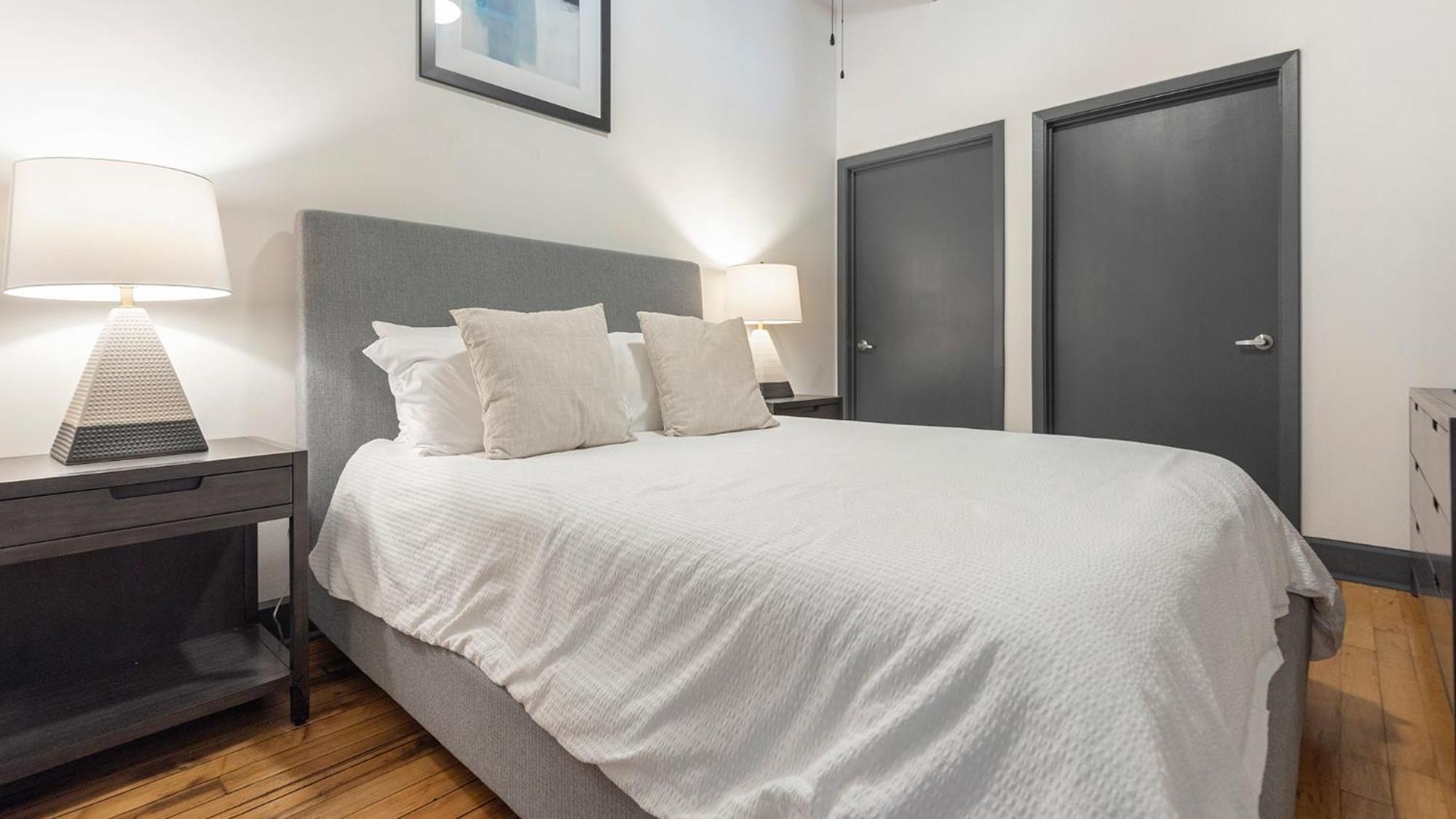 Six Cord Apartments By Barsala Saint Louis Bagian luar foto